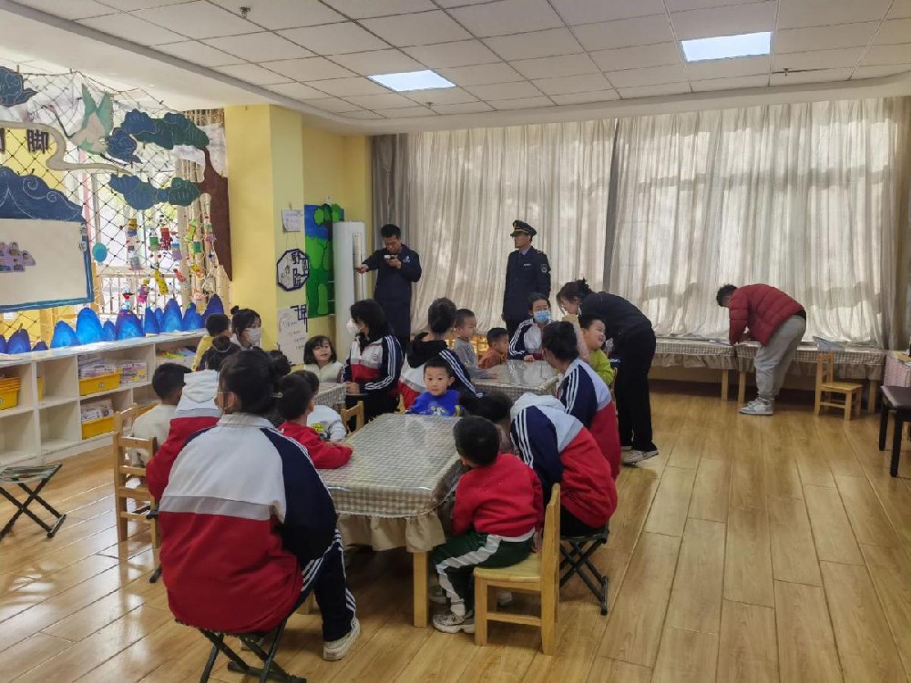 陜西延安開展開展托幼機(jī)構(gòu)采光照明“雙隨機(jī)”抽檢工作